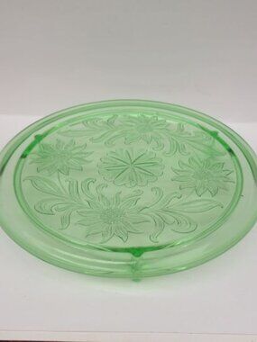 Jeannette Depression Glass Green SUNFLOWER 9 3/4 Inch Three-Footed Cake Plate